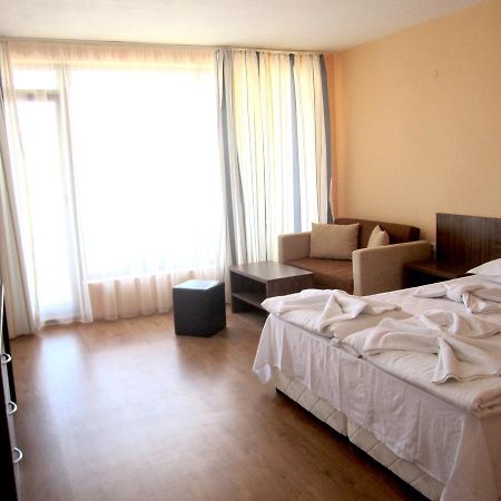 Hotel Coop Central オブゾー エクステリア 写真